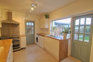 Photo 7- click for photo gallery